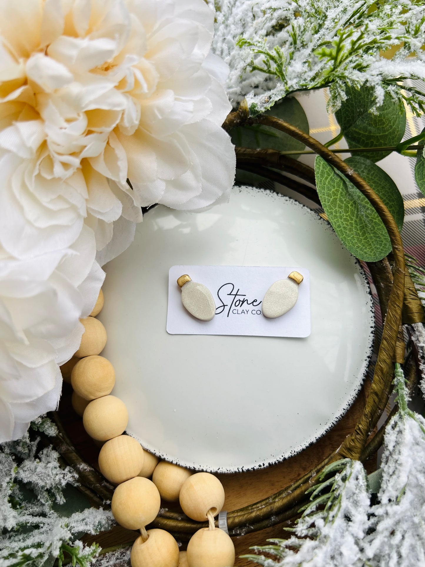 Christmas Light Bulb Studs