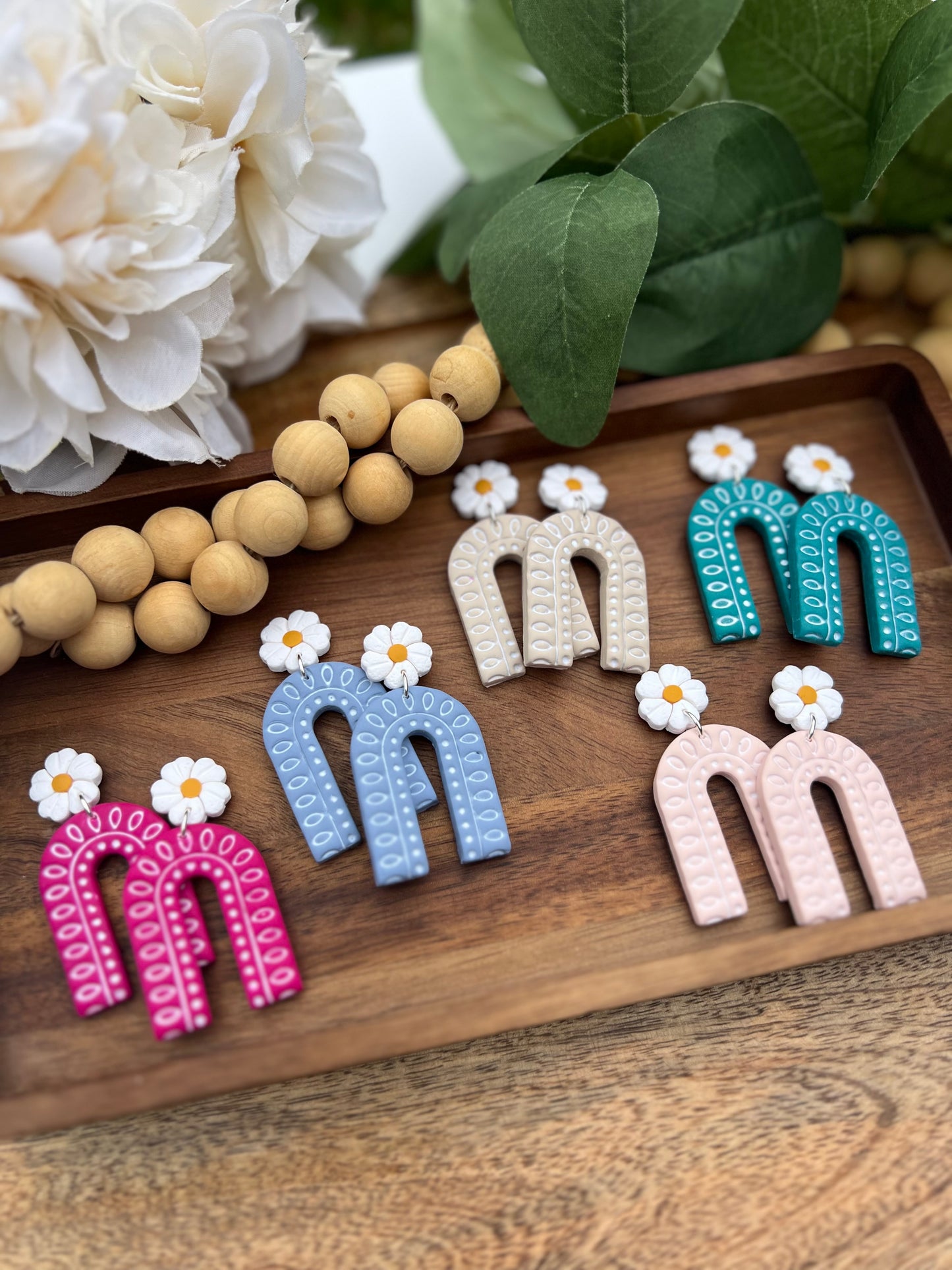 Daisy Arch Dangles